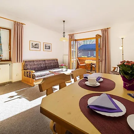 Hébergement de vacances Restful Near Bad Reichenhall With E Charging Station Bayerisch Gmain